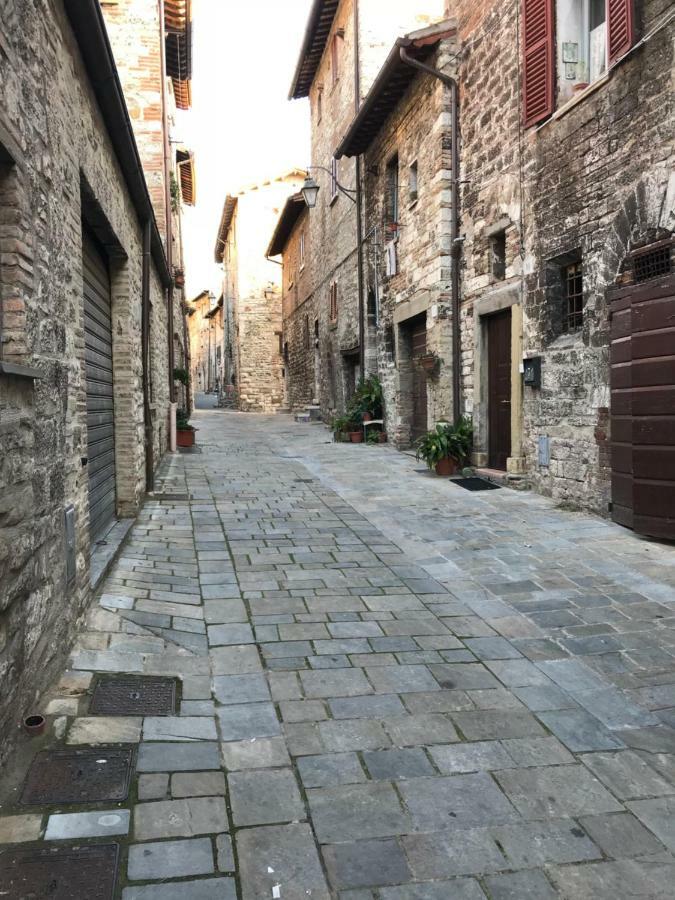 Mamihouse Apartment Gubbio Exterior photo